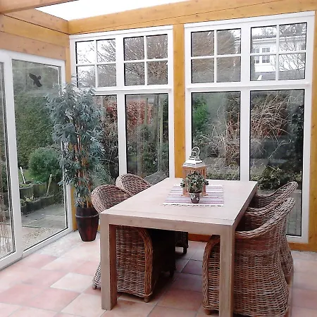 ゲストハウス Zum Alten Krug シリヒ