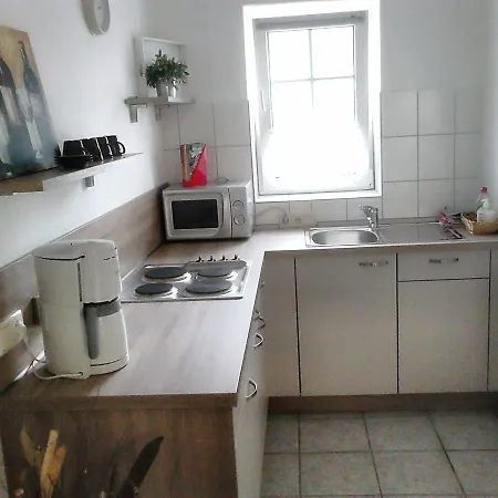 Zum Alten Krug Guest house 3*