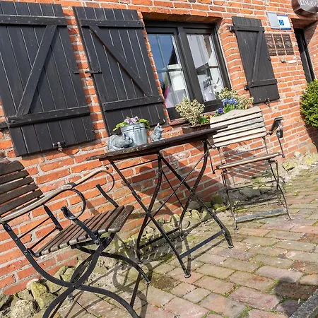 Zum Alten Krug Guest house Schillig