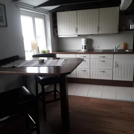 Zum Alten Krug Guest house 3*