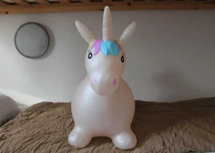 Konukevi Zum Alten Krug Schillig