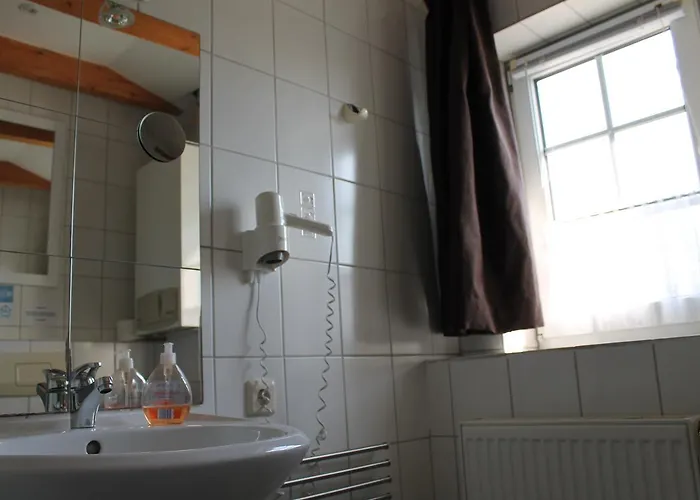 Zum Alten Krug Konukevi Schillig